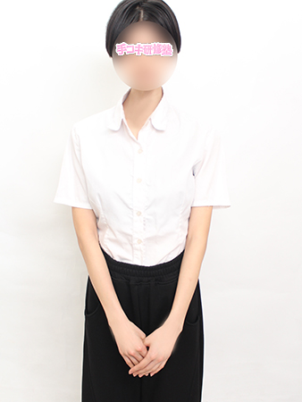 新宿 手コキ-オナクラ 紫月すみれ