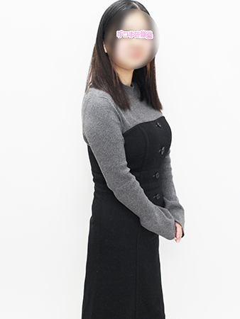 新宿 手コキ-オナクラ 虹原ろと