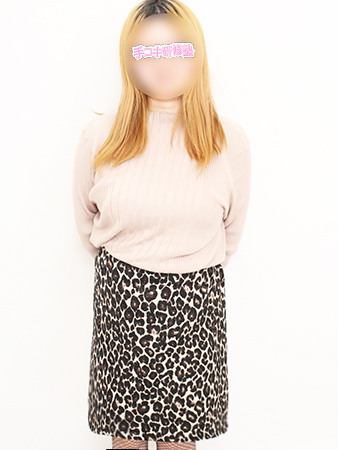 新宿手コキ＆オナクラ・手コキ研修塾 絹川あいは